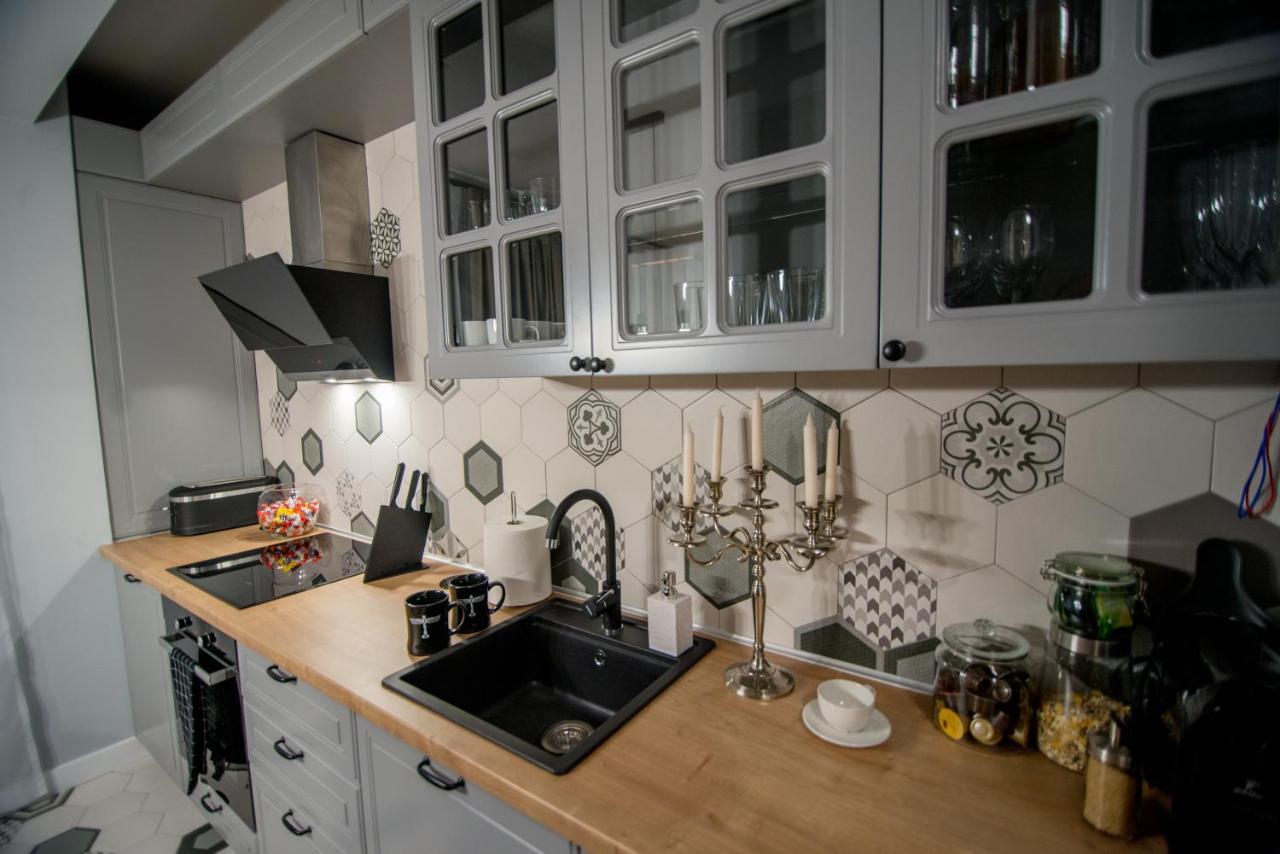 The Aviator Apartment - Jacuzzi&Panoramic View Cluj-Napoca Esterno foto