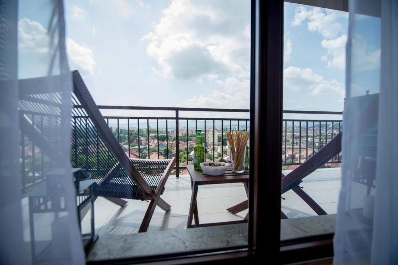 The Aviator Apartment - Jacuzzi&Panoramic View Cluj-Napoca Esterno foto