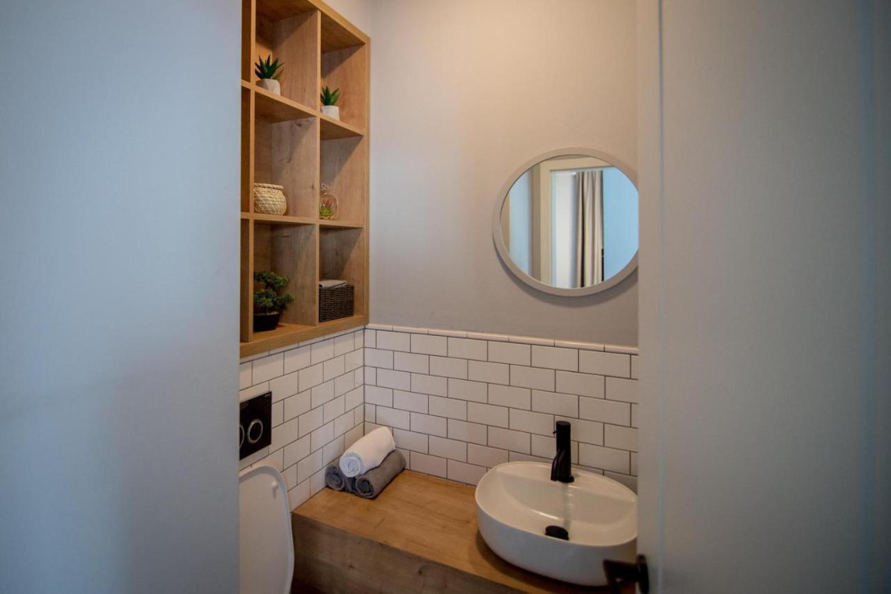 The Aviator Apartment - Jacuzzi&Panoramic View Cluj-Napoca Esterno foto